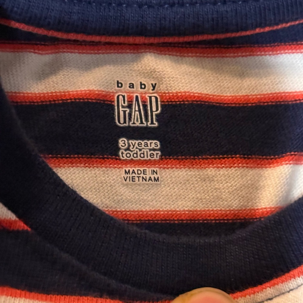 GAP Kids Navy and Red Striped Tee - Picture 3 of 4
